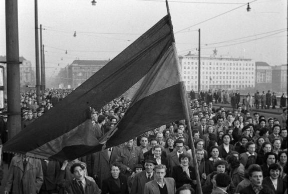 1956 erdélyi hősei emlékeznek az egykori eseményekre (VIDEÓ)