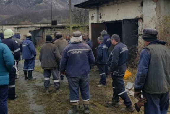 Második napja tiltakoznak a bányászok a Zsil-völgyén