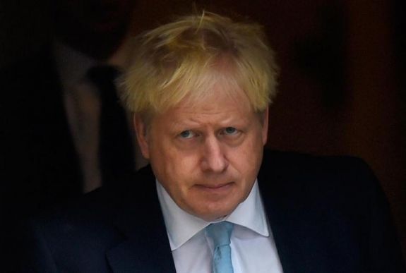 Boris Johnson Brexitet ígér karácsonyra a briteknek