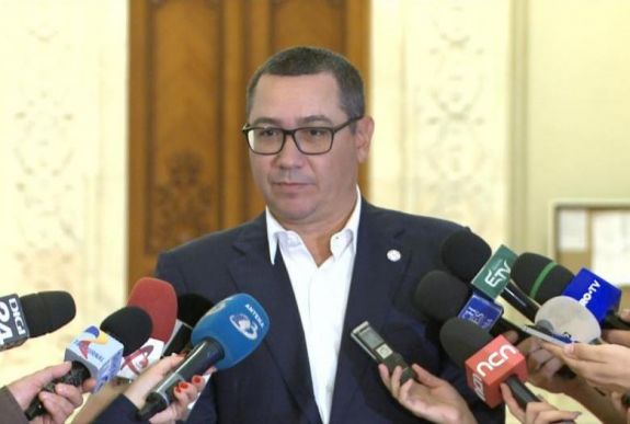 A Pro Románia kizárja az Orban-kormányra szavazó képviselőit