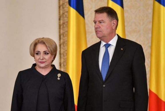 Viorica Dăncilă levélben hívja vitázni Klaus Johannist
