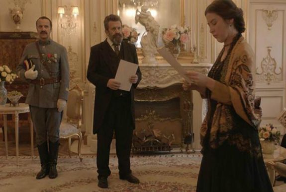 Riasztóan rojalista romantika - Alexis Cahill: Mária, Románia királynéja