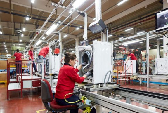 Az első kilenc hónapban 1,5 százalékkal csökkent az ipari termelés