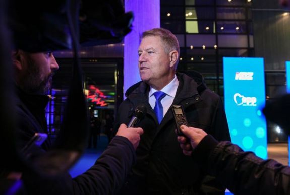 EPP-tisztújítás: Johannis üdvözölte Tusk megválasztását