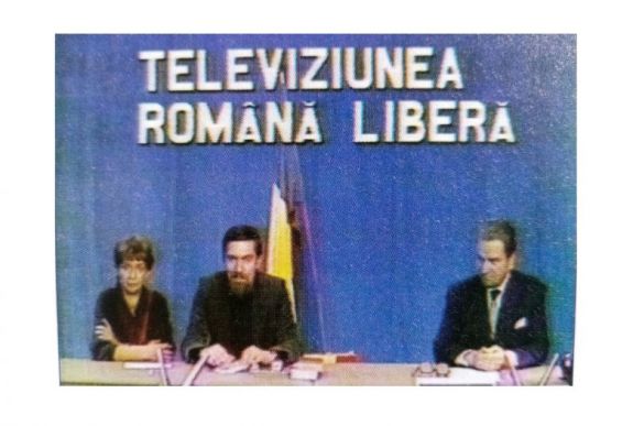 Két golyóstollunk és néhány kimenekített VHS-kazettánk volt – Simonffy Katalin a '89 utáni Magyar Adásról
