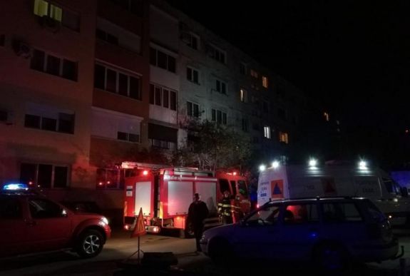 FRISSÍTVE - Vaklárma: tíz személyt evakuáltak egy temesvári tömbházból