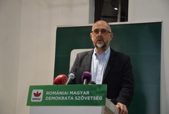 Kelemen Hunor az elnökválasztás eredményéről: remélhetőleg több tiszteletet kapnak a magyarok