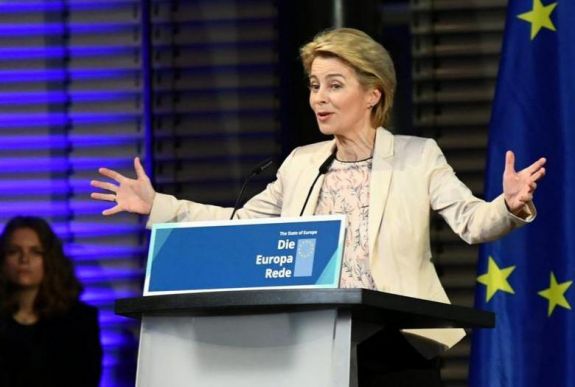 Megszavazta az Európai Parlament az új összetételű biztosi testületet