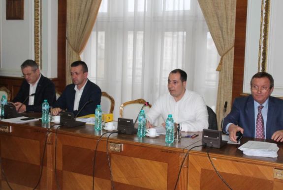 Hivatalos: Nagyváradon is nőnek az adók és illetékek