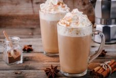 Különleges őszi finomság: almáspite-smoothie