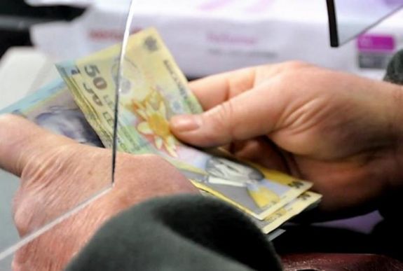 A kormány nem tágít: jövőre megemelik 40 százalékkal a nyugdíjpont értékét