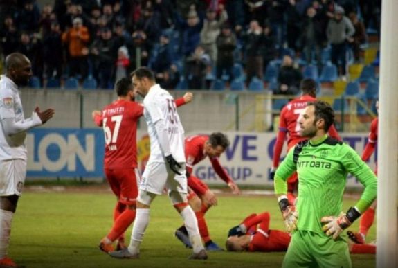 FRISSÍTVE - Liga 1: kikapott Botoșaniban a Kolozsvári CFR