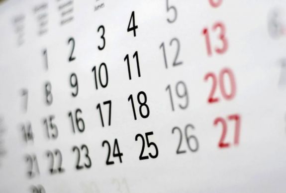 Munkaszüneti napok: az ideinél több hosszú hétvégére számíthatnak 2020-ban az alkalmazottak