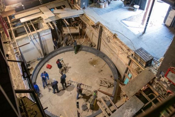 Felavatták a nagyváradi színház forgószínpadát