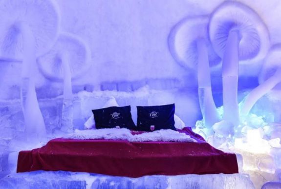 Elhalasztják a jéghotel építését az időjárás miatt