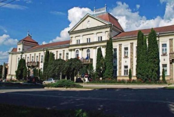 Sokan éltek a kamatmentes törlesztés lehetőségével Csíkszeredában