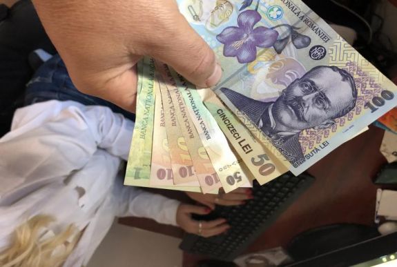 Ha a bruttó minimálbért vesszük, megelőzhetjük Magyarországot, ha a nettót, alulmaradunk