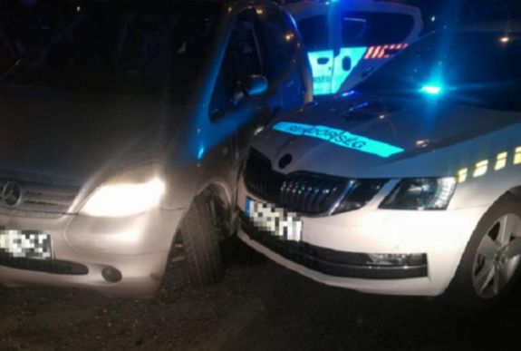 Letartóztatták azt a román nőt, aki a forgalommal szemben közlekedett az M0-son