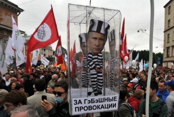 Óriástüntetés készül Moszkvában Putyin tervei ellen