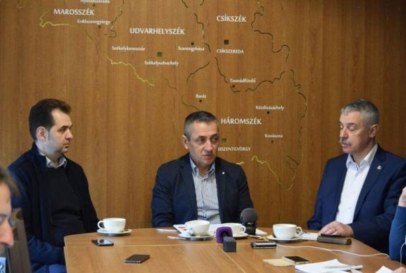 Nemzetpolitikai államtitkár: a külhoniságnak nem örülhetünk, de előnyei is vannak