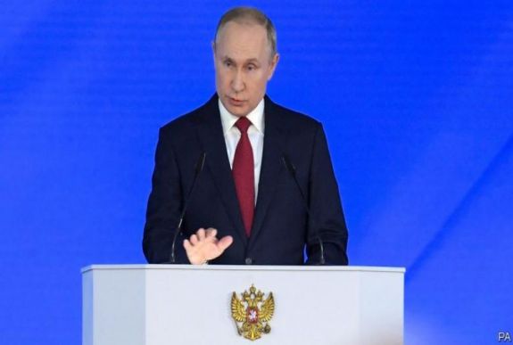 Putyin: Oroszországban nem célszerű áttérni a parlamenti kormányzásra