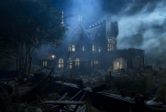 Vizuális gyönyörökkel kevert hidegrázás - A Hill-ház szelleme