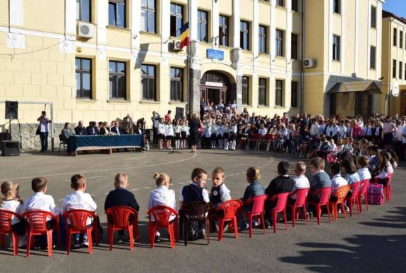 Rákóczi Szövetség: a magyar iskolaválasztás előnyökkel jár