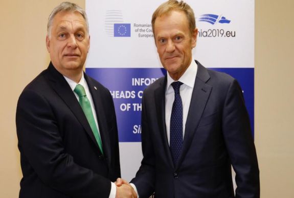 Egyelőre felfüggesztve marad a Fidesz az Európai Néppártban