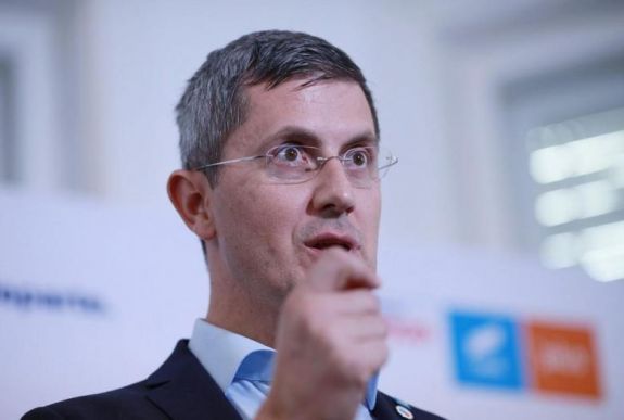 Dan Barna szerint köszönőviszonyban sincs a jóérzéssel a bizalmatlansági indítvány szövege