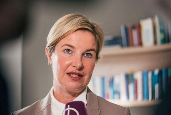 Srí Lanka-i pékek Gyergyóditróban: az RMDSZ elutasítja a gyűlöletkeltést