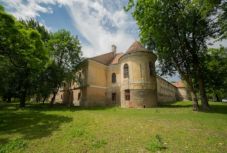 Új összművészeti fesztivál otthona lesz a gyalui várkastély