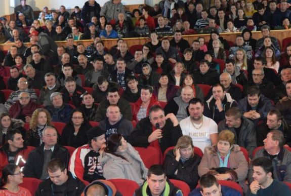 Kiállt az idegengyűlölettel vádolt ditróiak mellett az Erdélyi Magyar Szövetség