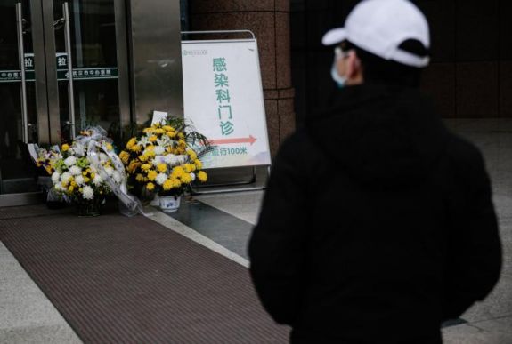 Meghalt egy amerikai és egy japán beteg Vuhanban