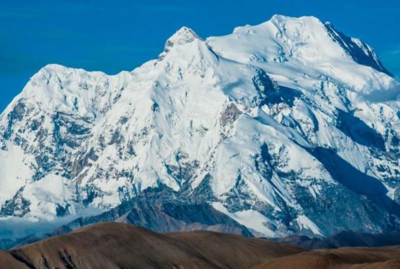 Az ember még azelőtt megváltoztatta a himalájai gleccsert, hogy eljutott oda