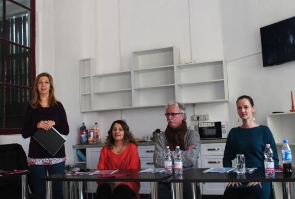 Katonaének – táncban mesélnek a háborús idők női sorsairól Nagyváradon