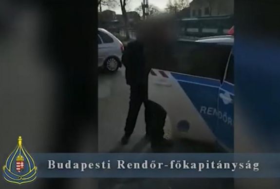 Feladta magát a magyar rendőröknek az emberöléssel gyanúsított erdélyi fiatalember