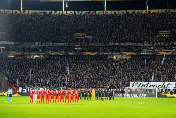 Elhalasztották a Salzburg–Frankfurt Európa Liga-mérkőzést