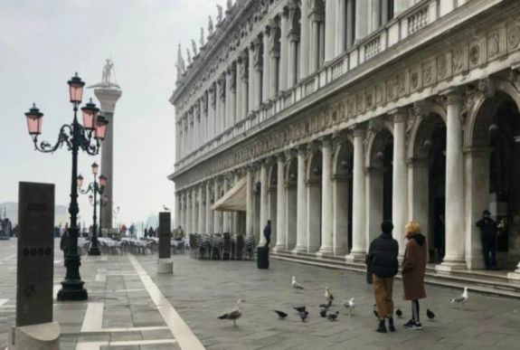 Koronavírus: gazdasági összeomlástól tartanak az olasz vállalkozók