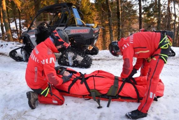 Egy külföldi turista meghalt, ketten megsérültek a Fogarasi-havasokban történt lavinában