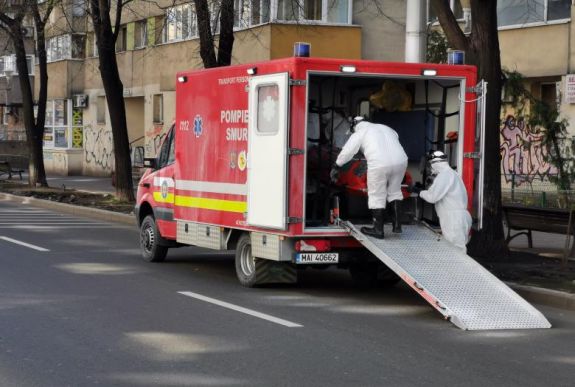 Újabb fertőzötteket azonosítottak, 64-re nőtt az esetek száma Romániában