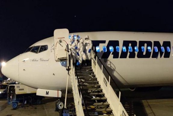 Valamennyi belföldi járatát felfüggeszti a TAROM