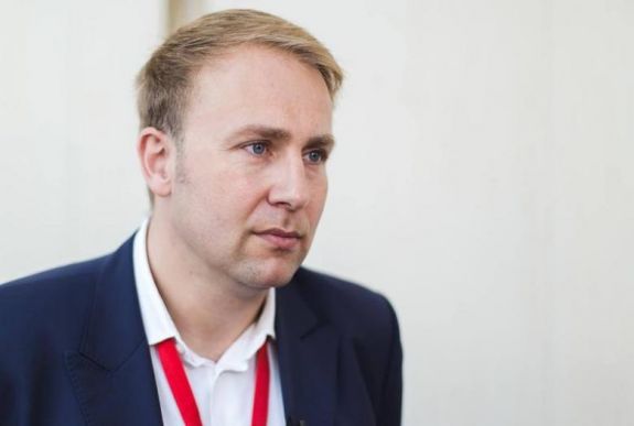 Sajtóértesülés: távozik tisztségéből az egészségügyi miniszter