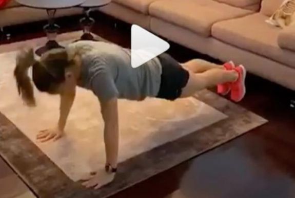 Egyszerű otthoni tornagyakorlatokat ajánl Simona Halep