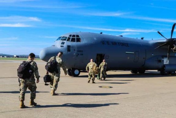 Koronavírus: Donald Trump ezer katonát küld New Yorkba