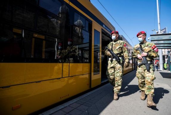 Budapesten nagy a kockázata a koronavírus-járvány berobbanásának