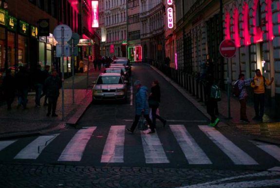 Jó hírek Európából: Ausztria után lazítanak a szigorításokon Csehországban is