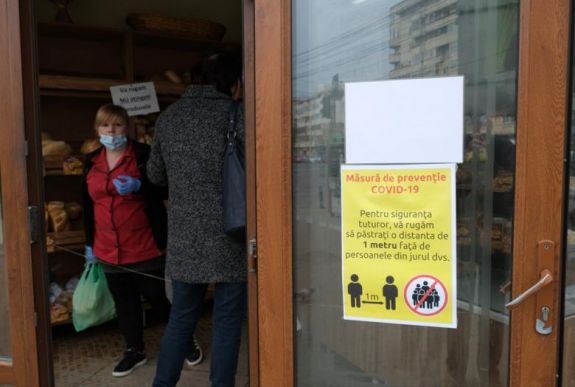 „Ha meg kell fertőződnöm, mindegy mi a munkám, úgyis elkapom a vírust” – hétköznapi hősök: az elárusítók