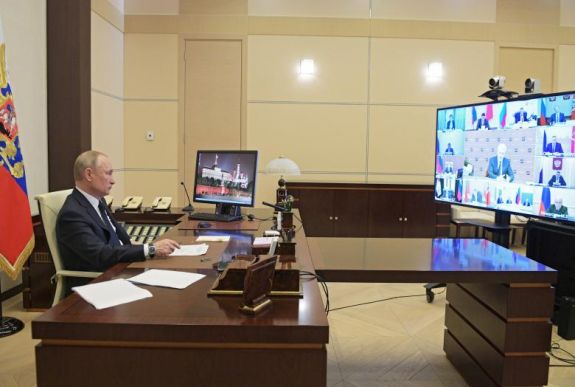 Vlagyimir Putyin szerint az elkövetkező két-három hét döntő jelentőségű lesz