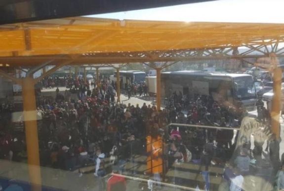 Bűnvádi eljárás lett a kolozsvári reptéren történt incidensből