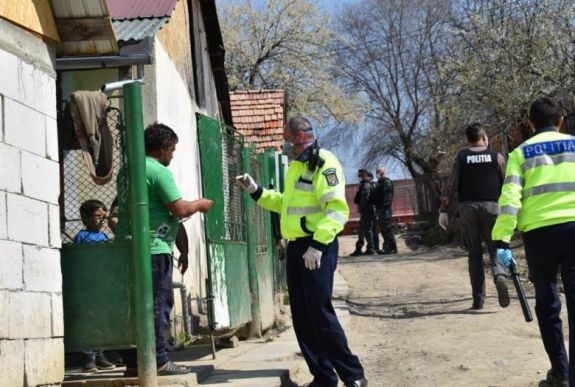 Kijárási tilalom: nagy erőkkel razziáztak a hatóságok Hargita megye területén